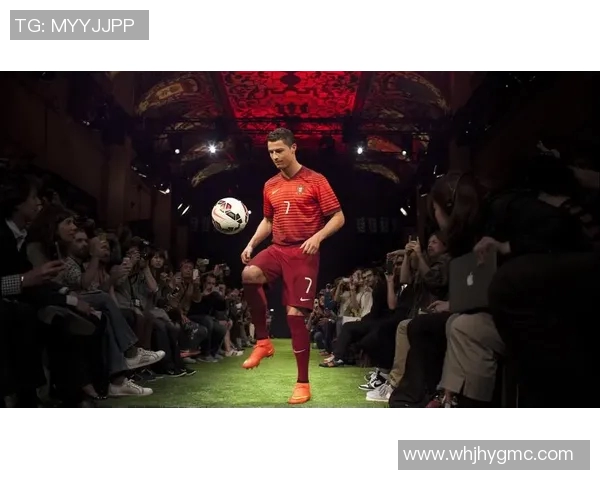 黑色足球巨星的传奇足迹与时代印记解析